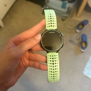 Garmin  Forerunner 235 Smartwatch